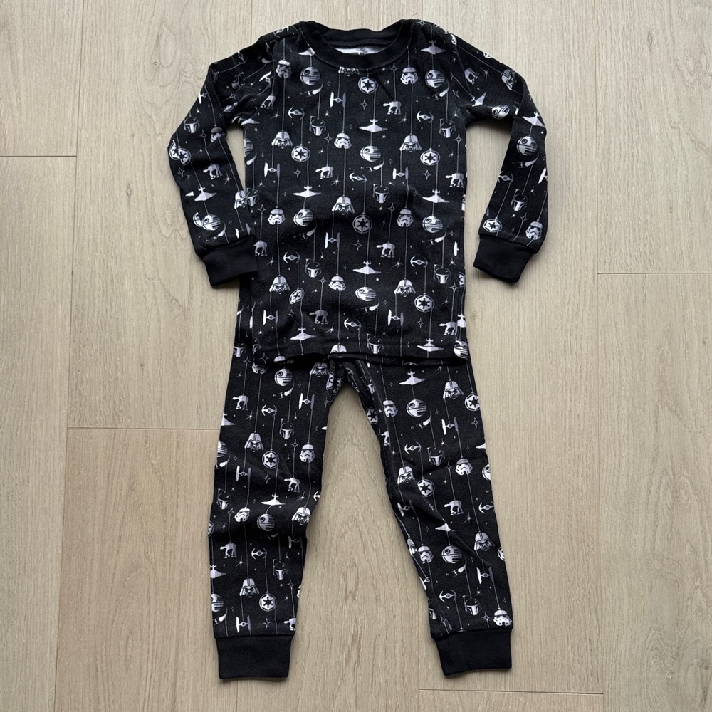 Janie and Jack Black and White Kids Pajama Set